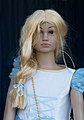 English: Mannequin dressed as gold daughter of the fairy tale "Mother Hulda“ Deutsch: Schaufensterpuppe als Gold-Marie aus dem Märchen „Frau Holle“