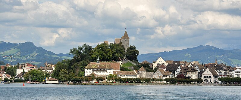 File:Rapperswil - ZSG Wädenswil 2011-07-25 16-34-20.JPG