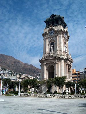 Reloj Monumental en Pachuca de Soto (Hidalgo).jpg