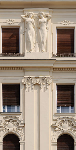 File:Rennweg 11 fragment - Vienna.jpg