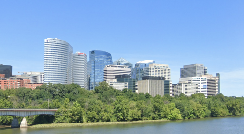 File:Rosslyn Skyline from Theodore Roosevelt Bridge.png