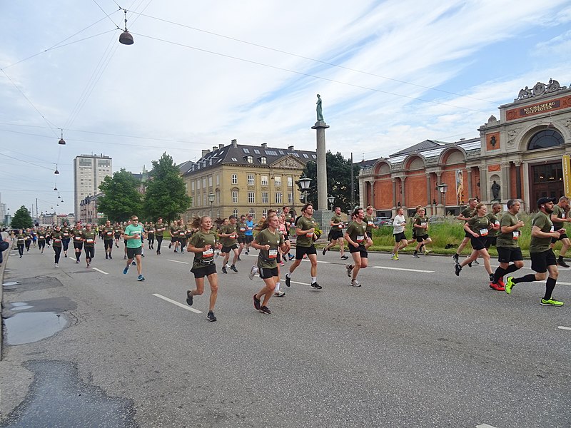 File:Royal Run Copenhagen 2022 03.jpg
