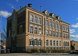 Rudolf Steinerhøyskolen Oslo.jpg