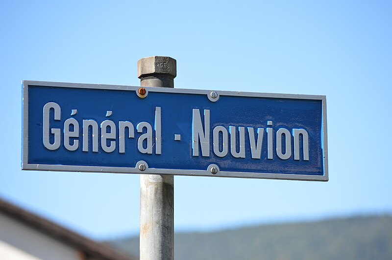 File:Rue Général-Nouvion.JPG