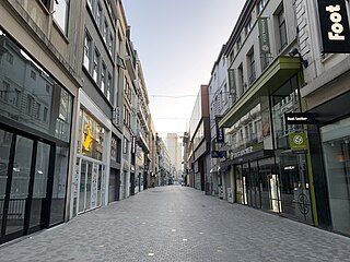 <span class="mw-page-title-main">Rue Neuve, Brussels</span> Street in Brussels, Belgium