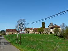 Saint-Avit-de-Vialard village.JPG