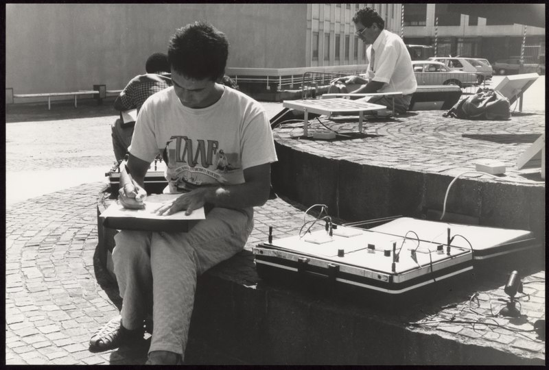 File:Solar cells, Paris - UNESCO - PHOTO0000001674 0001.tiff