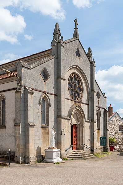 File:St Martin church in Noyant-d'Allier (2).jpg
