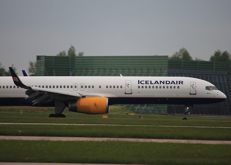 File:TF-FIZ Boeing 757-256 (cn 30052-948) Icelandair. (8898070684).jpg