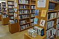 笠原分館の書架