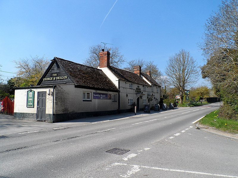 File:The George and Dragon pub, Upton - geograph.org.uk - 4424340.jpg