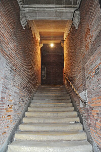 File:Toulouse-Avizard-Escalier.jpg