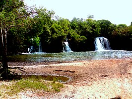 Drie watervallen Três Cachoeiras in de gemeente Montividiu