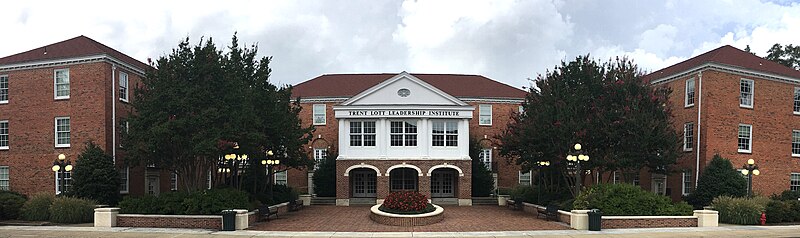 File:Trent Lott Leadership Institute.jpg