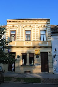 Стара апотека на тргу Бранка Радичевића