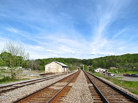 Tunnel-Hill-RR-tracks-ga.jpg