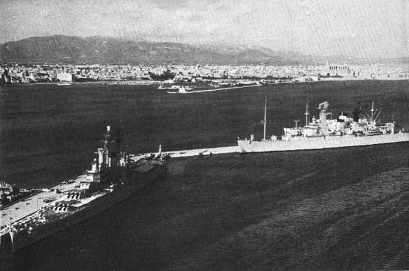 File:USS Des Moines (CA-134) and USS Northampton (CLC-1) at Mallorca c1960.jpg