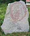 Ringerikestil: Runesten U1016 fra Fjuckby nær Uppsala i Sverige