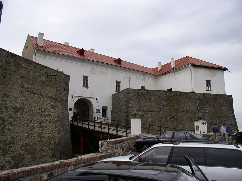 File:Ukraine-Mukacheve-Palanok Castle-70.jpg