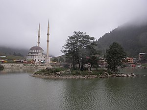 Lago Uzungöl