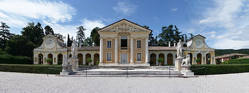 500px-Villa_Barbaro_panoramica_fronte_Marcok