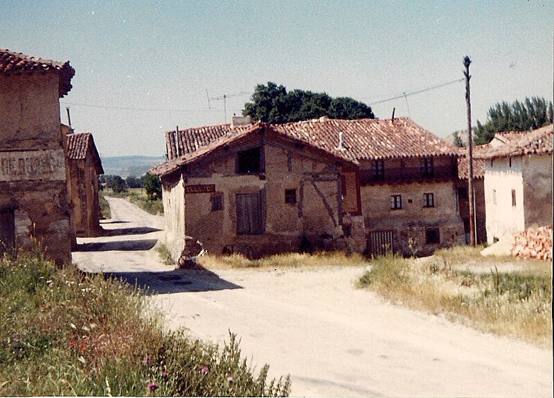 File:Villalbos Sur 1986.jpg