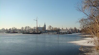 Hoe gaan naar Vinkeveense Plassen met het openbaar vervoer - Over de plek