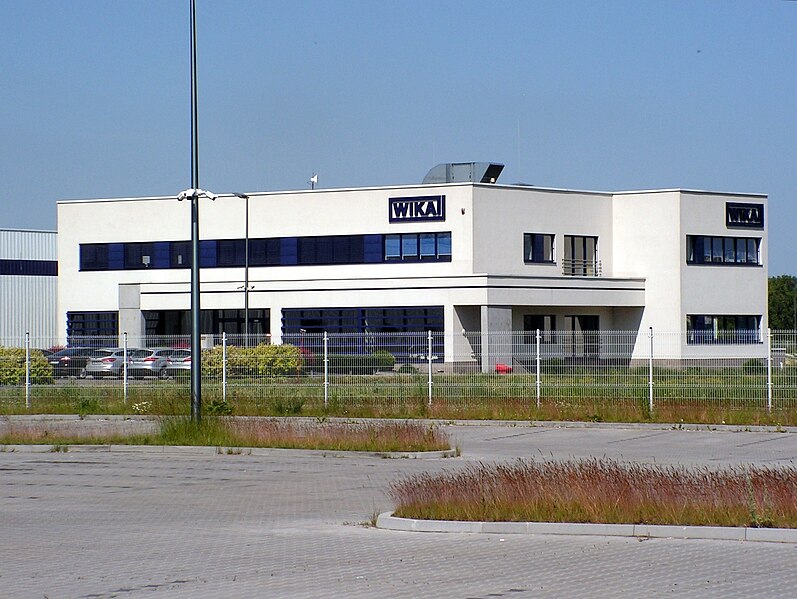 File:Włocławek-WIKA Polska factory at Kawka street (5).jpg