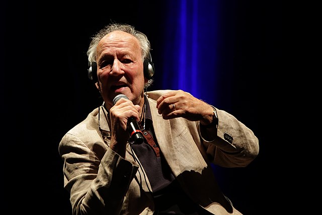 Herzog speaking in São Paulo in 2019