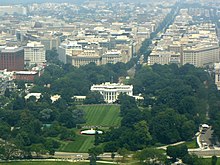 ファイル:White_House_from_South.jpg