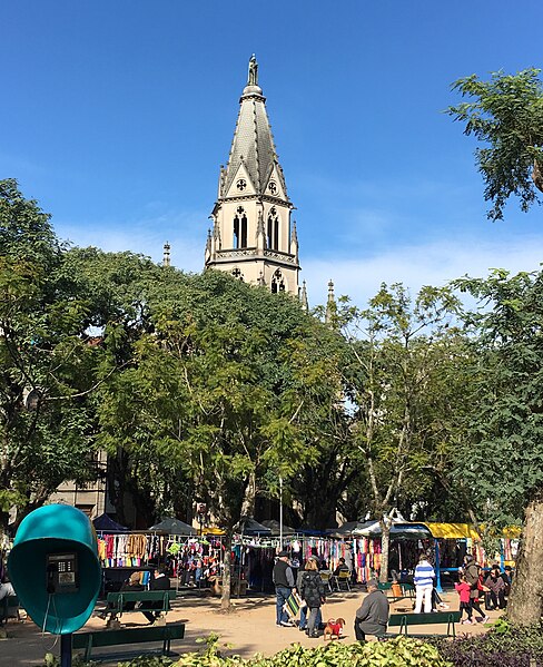 File:"Brique da Redenção" in Porto Alegre (27413207051).jpg