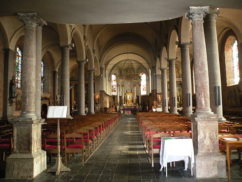 File:Église Saint-Humbert de Maroilles 03.JPG