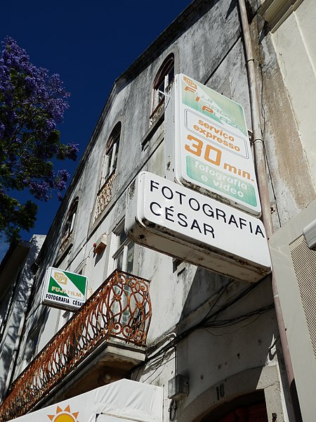 File:19-06-09 Cascais Valbom street old Fujifilm Sign.jpg