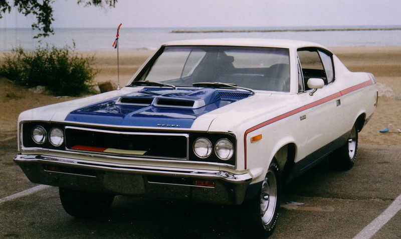 File:1970 AMC The Machine 2-door muscle car in RWB trim by lake.JPG