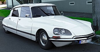 The 1955–1975 Citroën DS successor packed full of innovations, but retained the MF layout