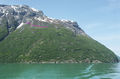 Åkerneset, Me-Åkerneset nede til venstre i fjellside. Åkernesrenna markert med rosa. Foto: Frode Inge Helland