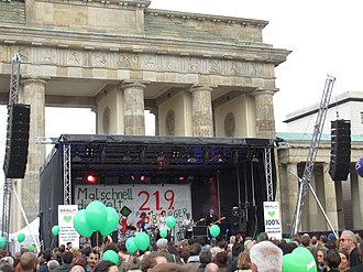 mal-schnell-die-welt-retten, Climate March in Berlin (21 September 2014) 20140921 xl mal-schnell-die-welt-retten-avaaz-demo 9375.JPG