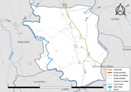 Carte en couleur présentant les réseau hydrographique de la commune