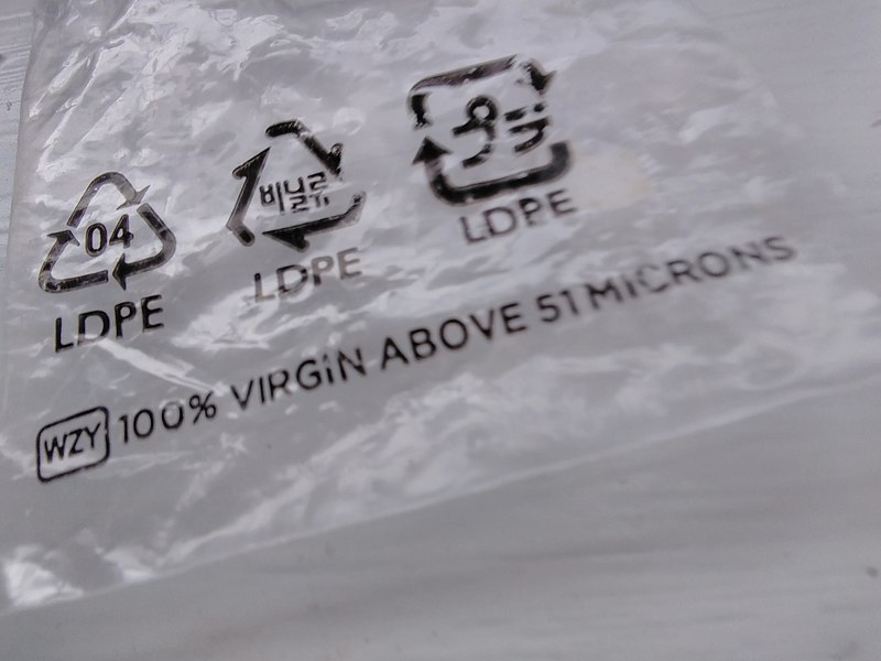 File:A Ziploc bag made from LDPE.jpg