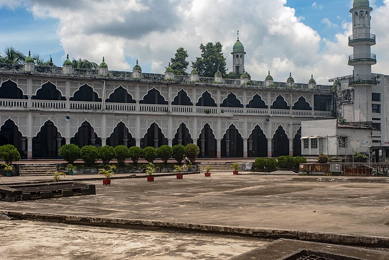 File:Anderkilla Shahi Jame Mosque (02).jpg