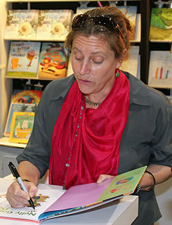 <span class="mw-page-title-main">Anna Dewdney</span> American author and illustrator (1965-2016