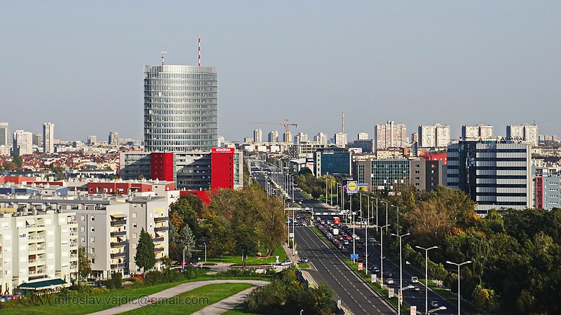 File:Antunovic hotel - Zagreb (15322254719).jpg