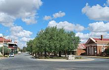 Coolamon Street, ang nag-unang kadalanan sa Ariah Park