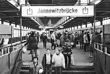 Der S-Bahnhof, 1984