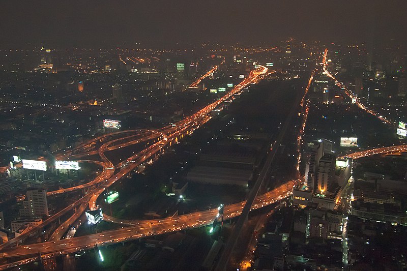 File:Bangkok motorways at night, Bangkok at night, Thailand.jpg