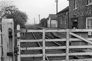 <span class="mw-page-title-main">Barton le Street railway station</span> Disused railway station in North Yorkshire, England