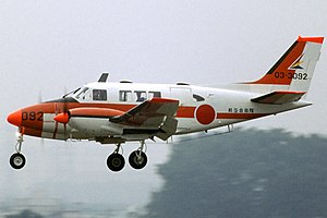 Beechcraft Queen Air - Wikipedia