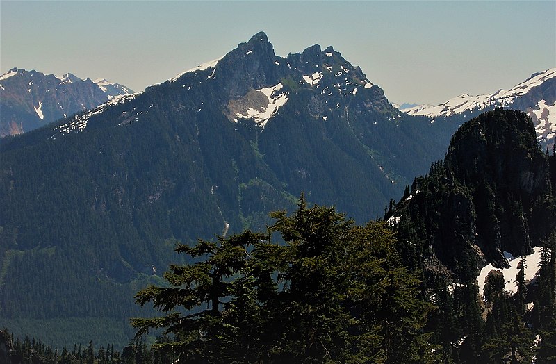 File:Bedal Peak, Washington.jpg