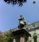 Statue Vincenzo Bellini