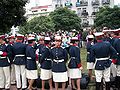 Formación de soldados femeninas en el desfile civico-militar